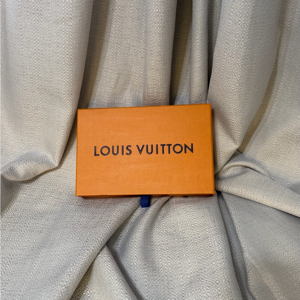 Louis Vuitton Orange Box with Cream Dust Bag